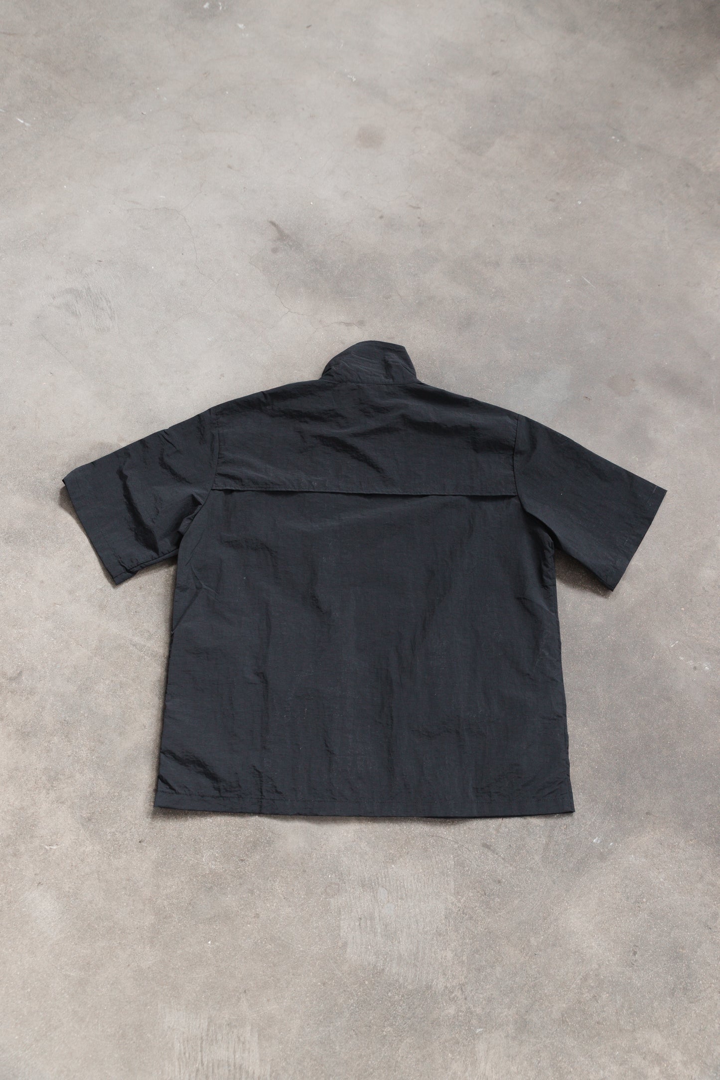 studio shirt