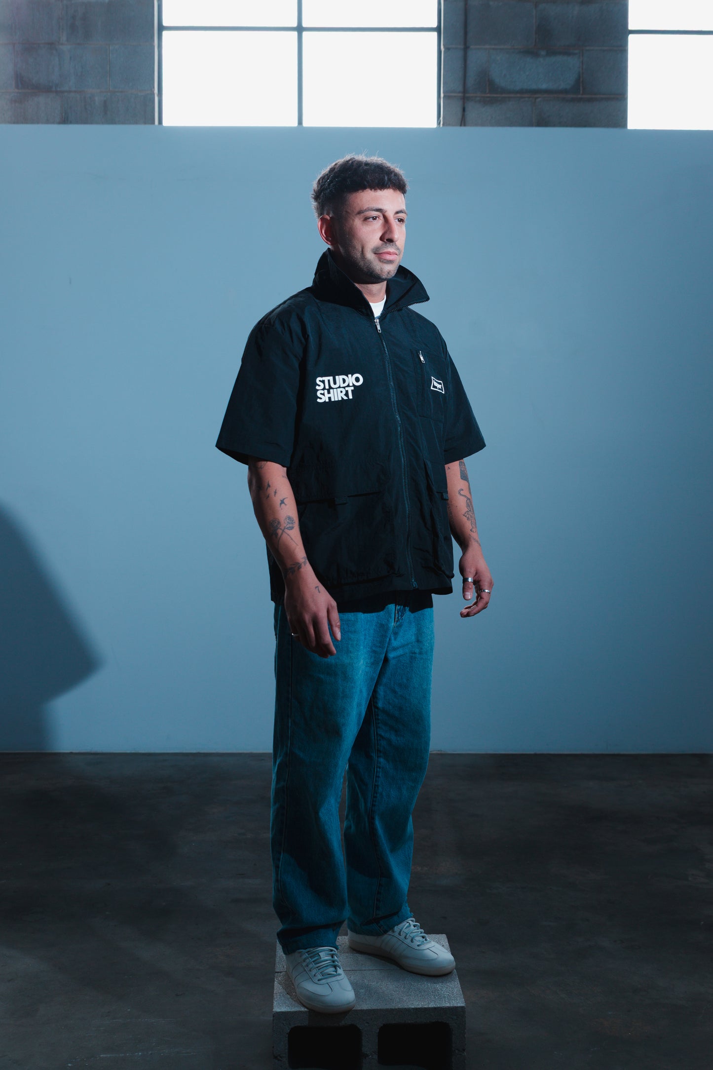 studio shirt